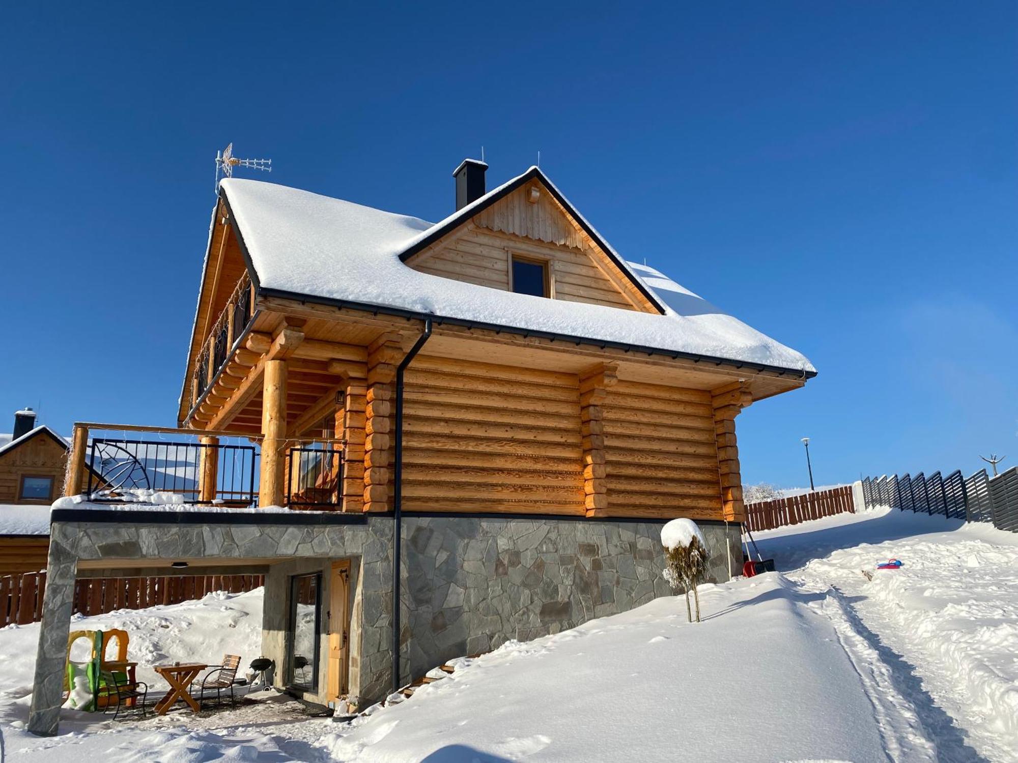 Zloty Gron Log Houses & Apartments Istebna Exteriör bild